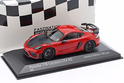 Porsche 718 (982) Cayman GT4 RS 2021 red / silver rims 1:43 Minichamps